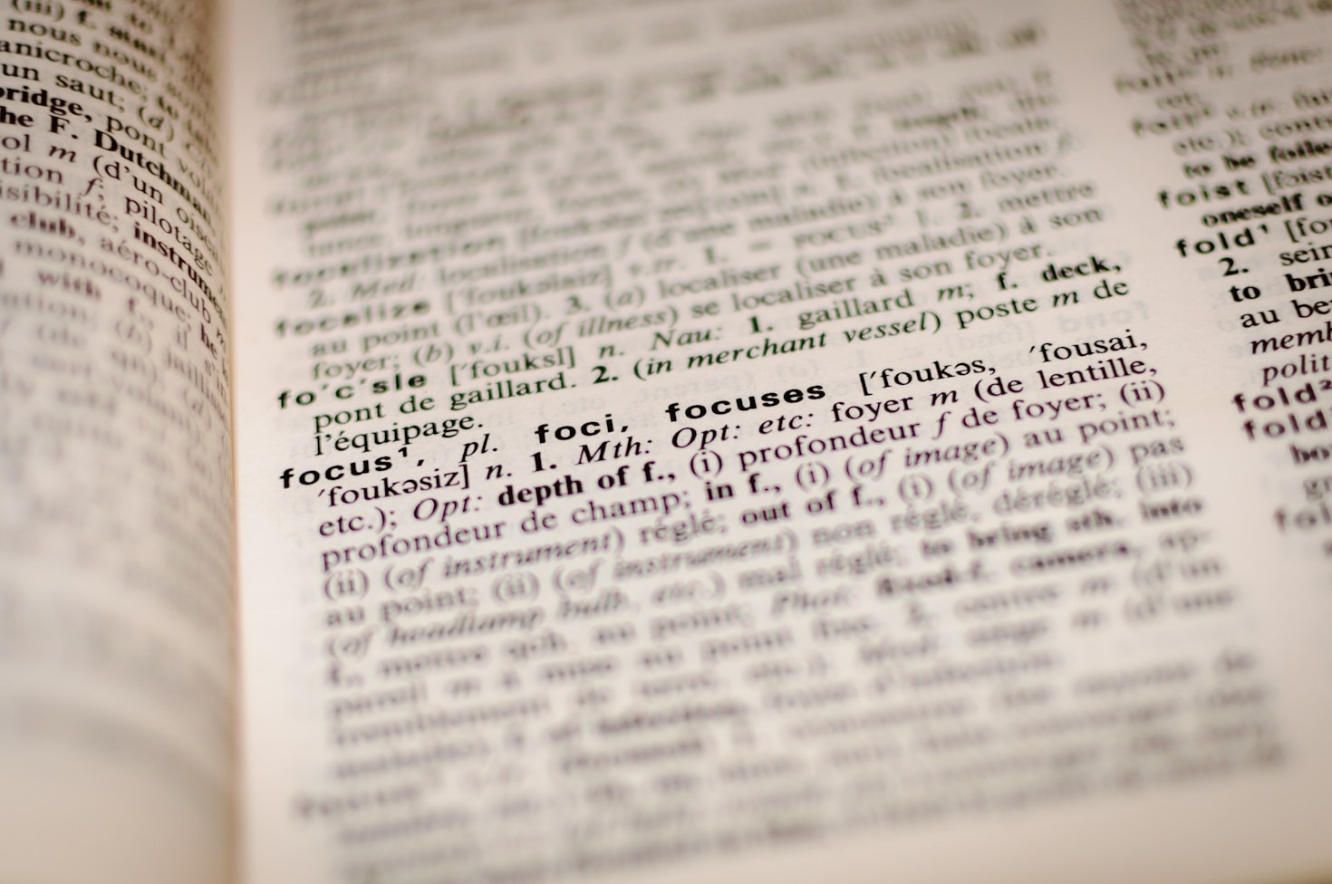 El papel de un traductor jurado en trámites legales